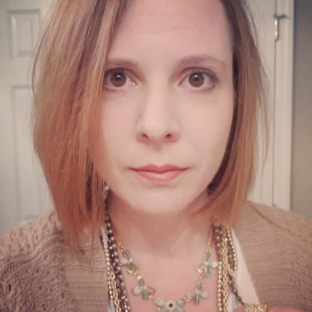 Meet your Posher, Jenn